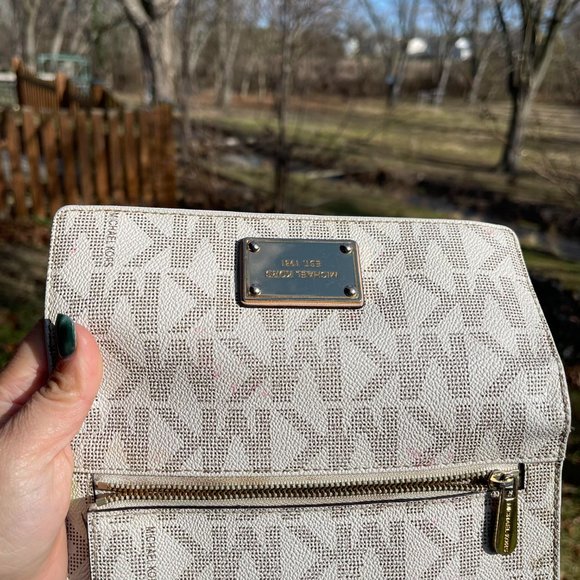 Trifold Wallet - Michael Kors EST. 1981 - Picture 3 of 5